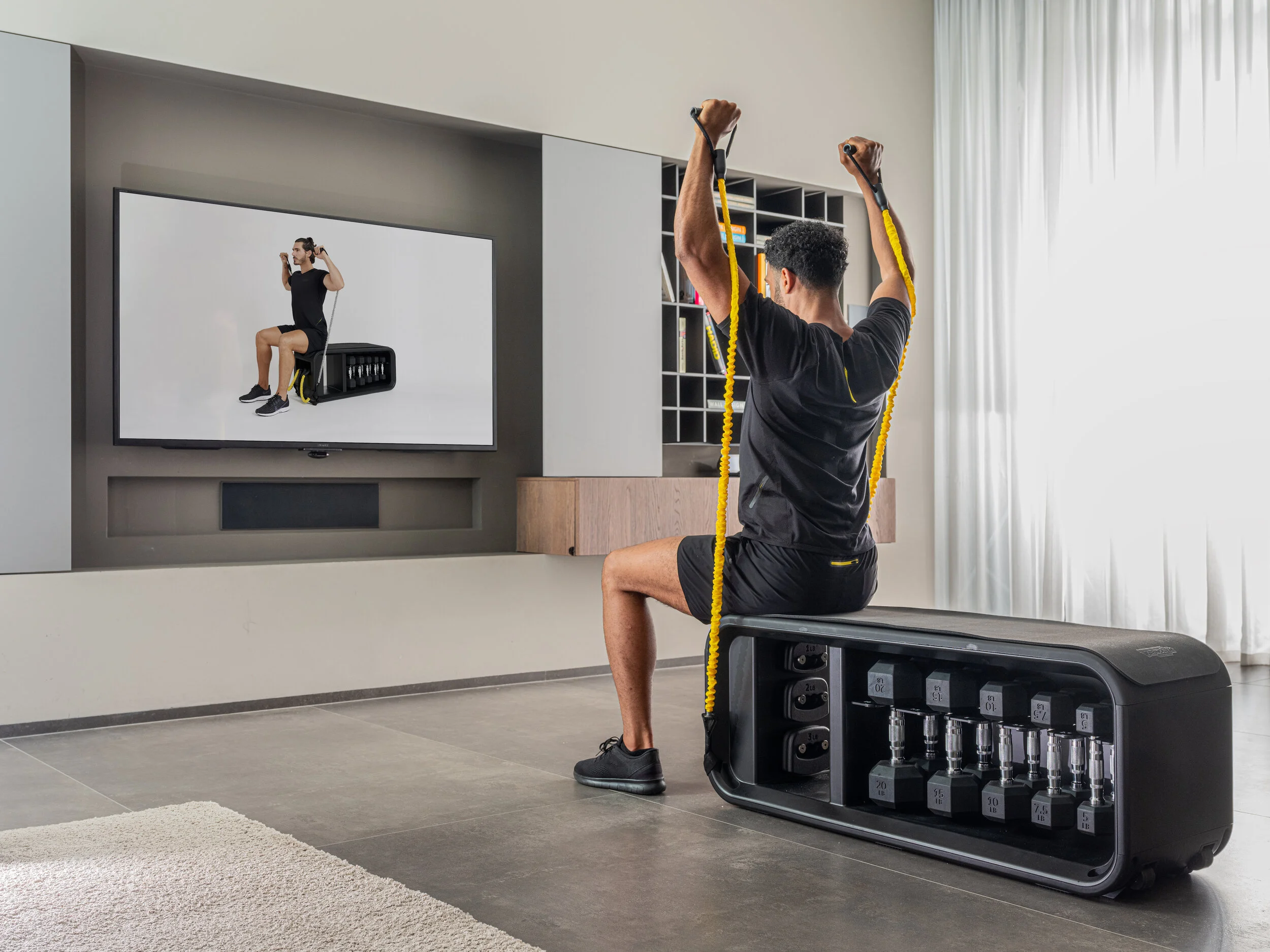 TECHNOGYM BENCH — Well Living Lab